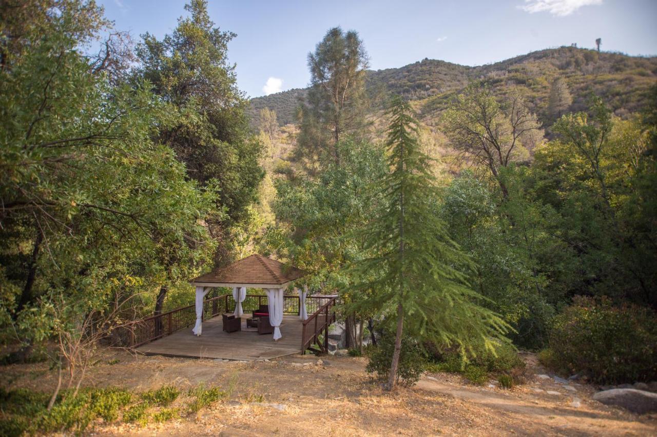 Quiet Mind Lodge, Spa & Retreat Sequoias Kernville Bagian luar foto