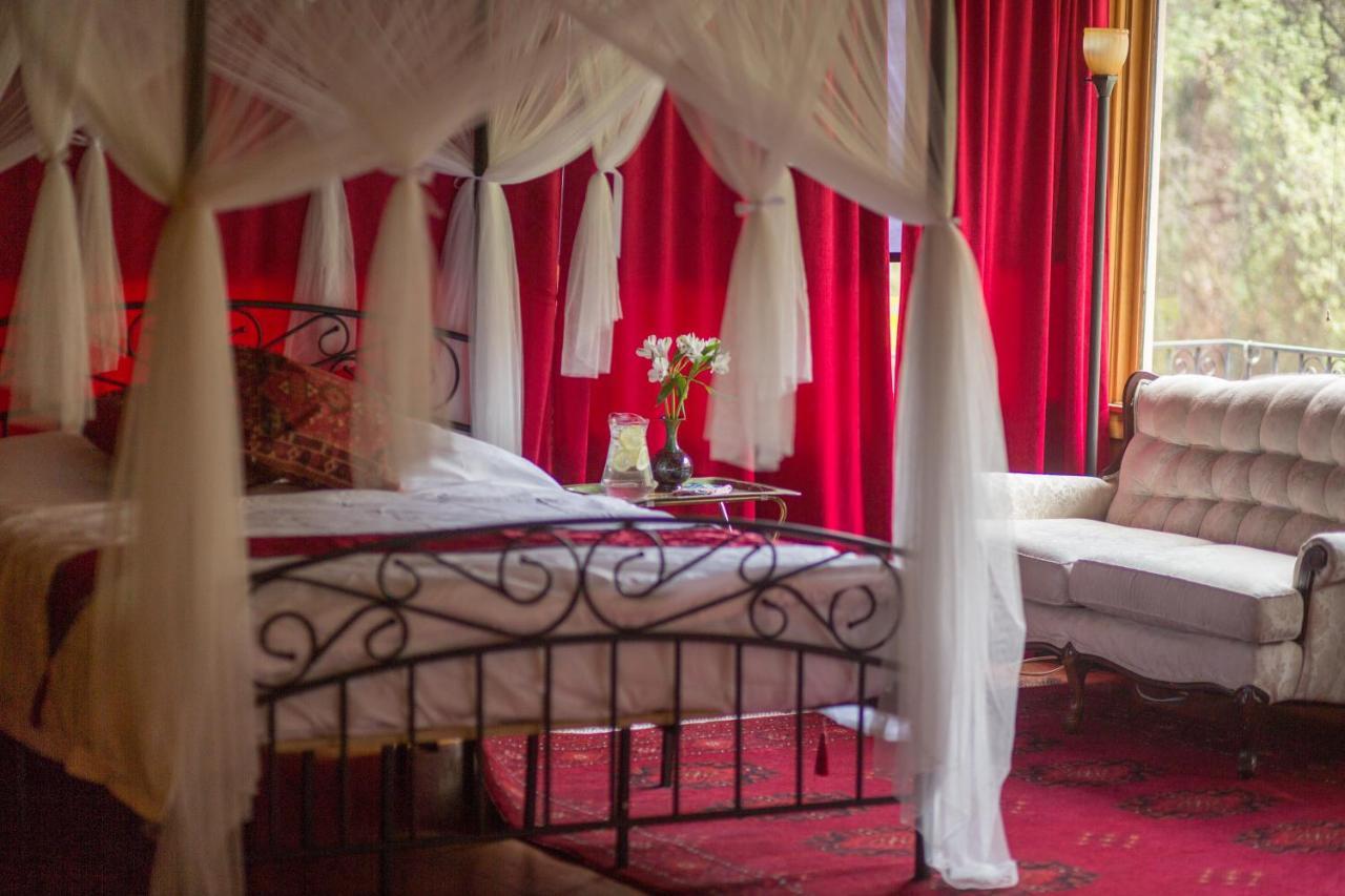 Quiet Mind Lodge, Spa & Retreat Sequoias Kernville Bagian luar foto