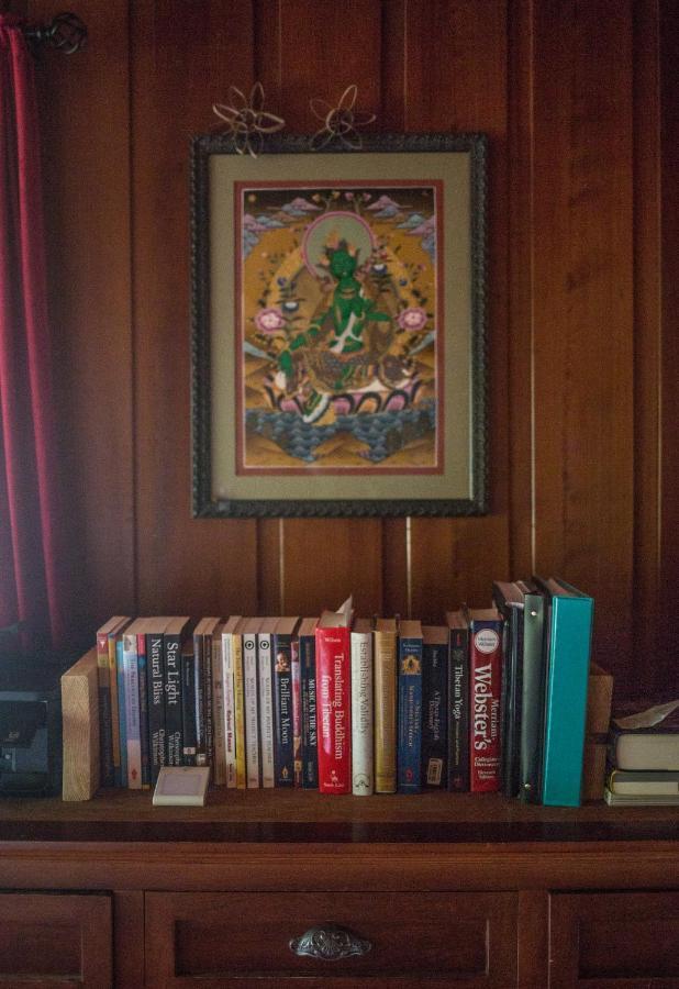 Quiet Mind Lodge, Spa & Retreat Sequoias Kernville Bagian luar foto