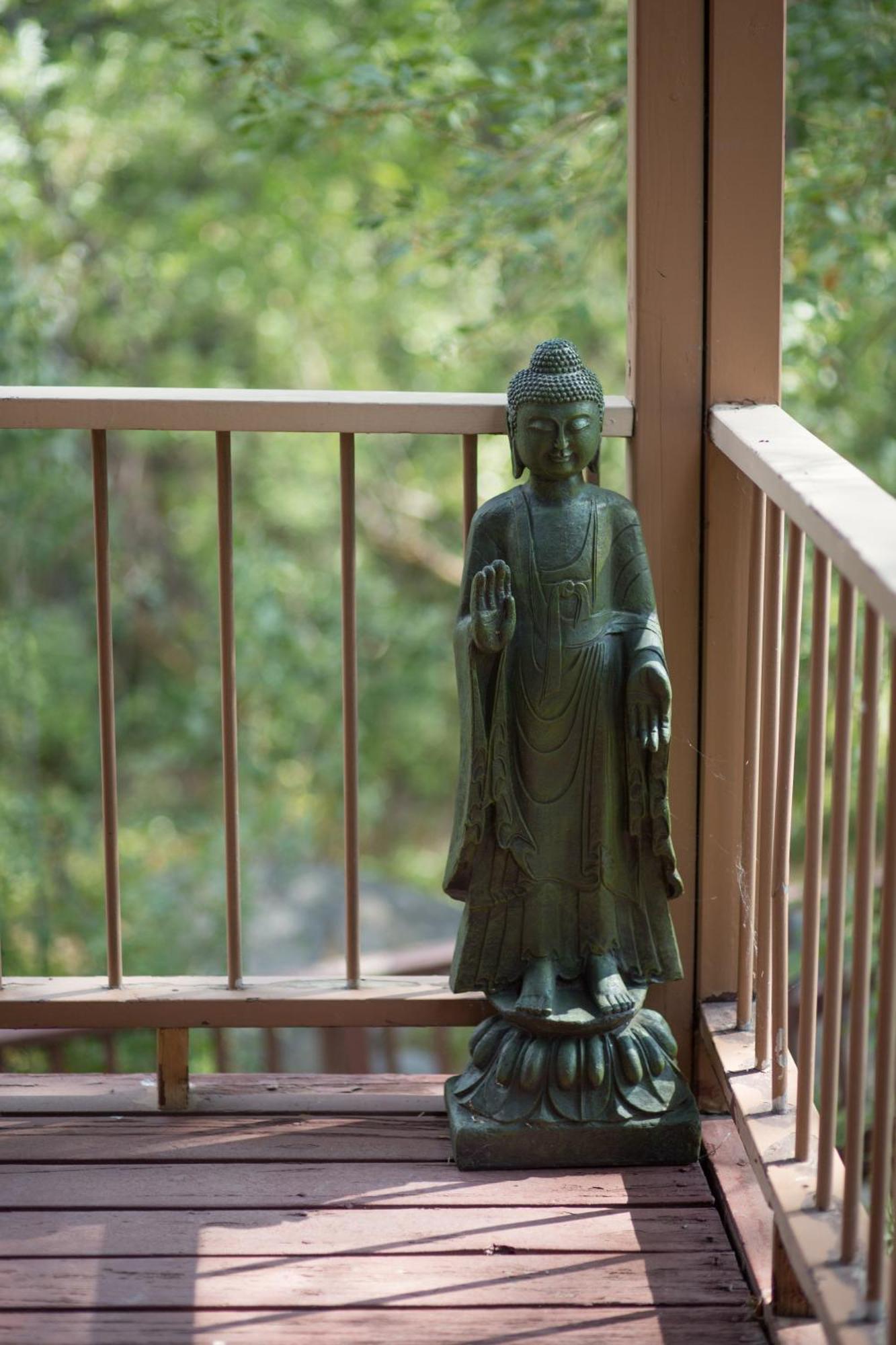Quiet Mind Lodge, Spa & Retreat Sequoias Kernville Bagian luar foto